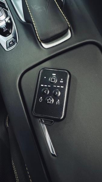 KIA PedalBox CARENS V Gro�raumlimousine (KY) 12/2021-